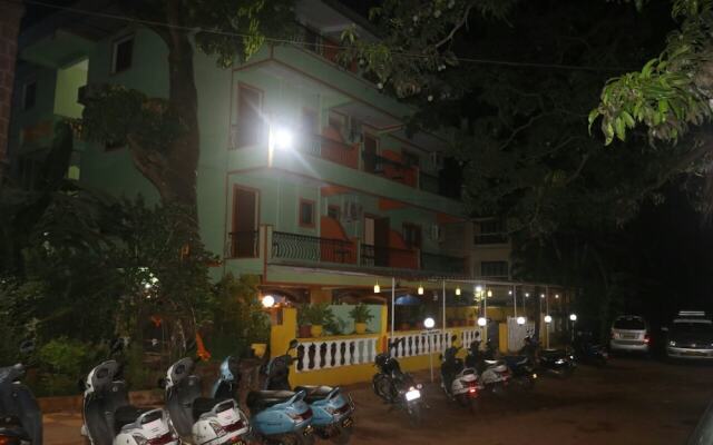 Krish Holiday Inn in Baga, India from 43$, photos, reviews - zenhotels.com hotel front