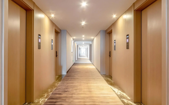Gya Hotel Kunming Zijin Center Xiaodongcun Metro Station
