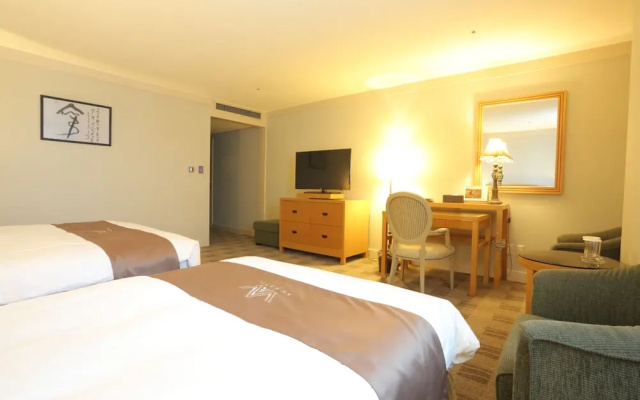 Saint Western Hotel
