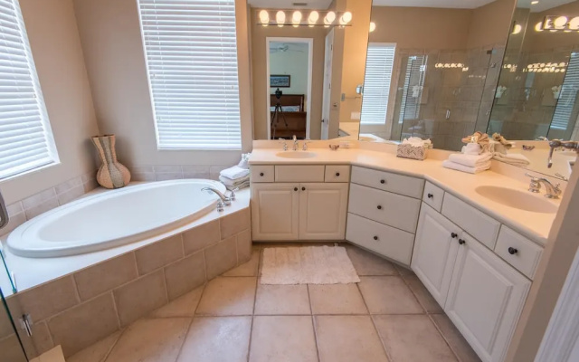 Island Walk Apartment 3