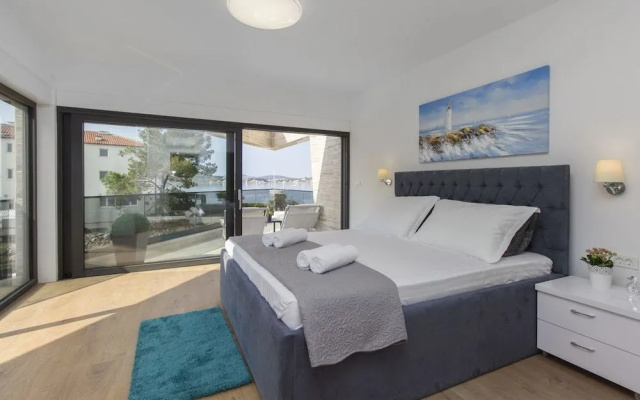 Villa Okit