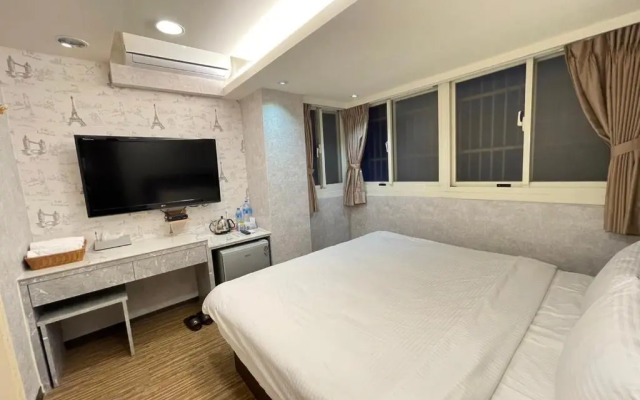 Jhong-Sing Hotel
