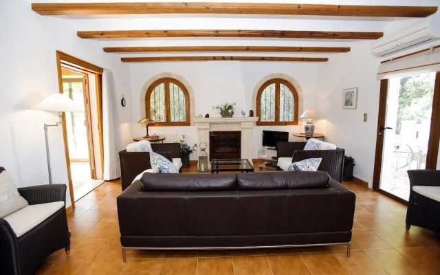 013 Villa Pinos