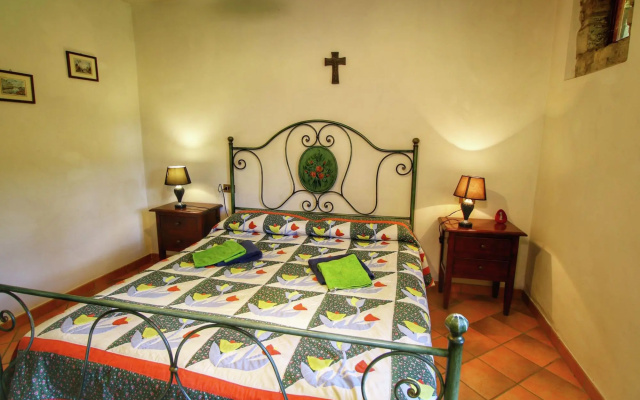 Lavish Farmhouse in Ortignano Italy with Swimming Pool