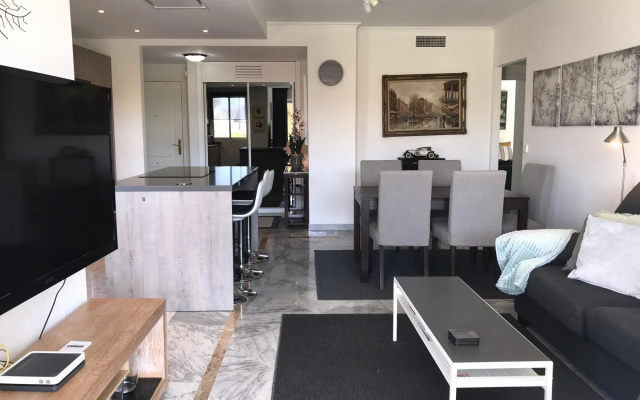 Modern Apartment In San Pedro