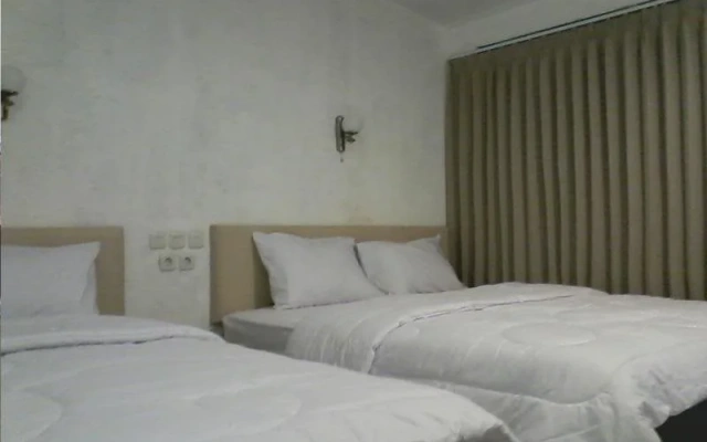 Puri Menoreh Hotel and Restaurant Borobudur