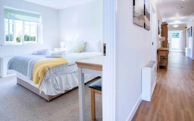 The Barn - 4 Bedroom - Tyn-y-coed Farm - Cardiff