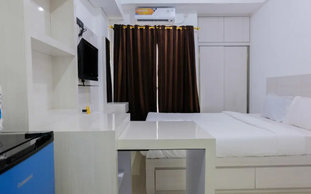 Simple Studio Room at Poris 88 Apartment
