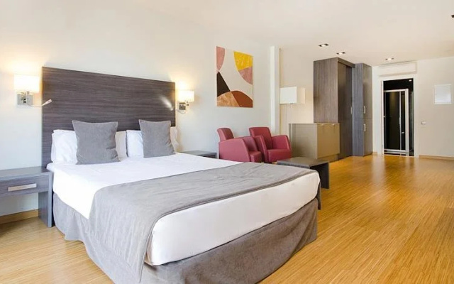 Mars Hotel