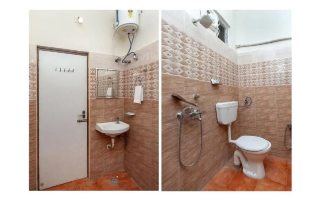 Sri Surya Guest Inn By OYO Rooms