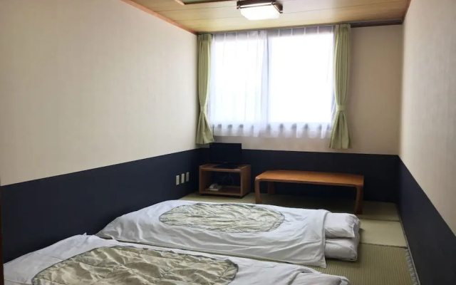 Business Hotel Serikawa