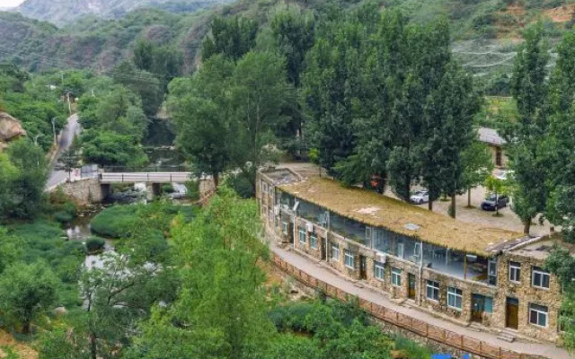 Xianweng Holiday Hotel