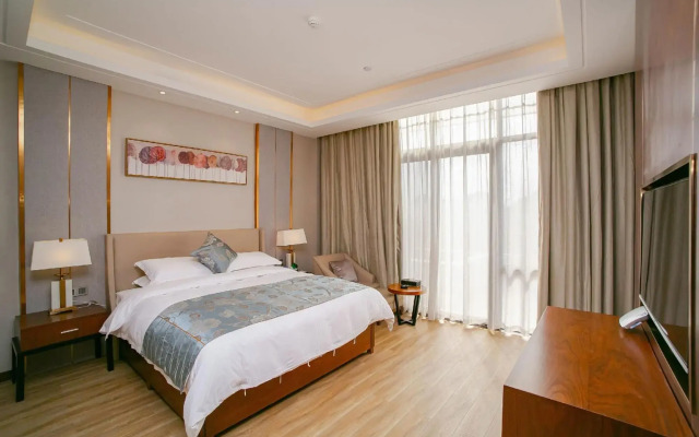 Huatian Hotel