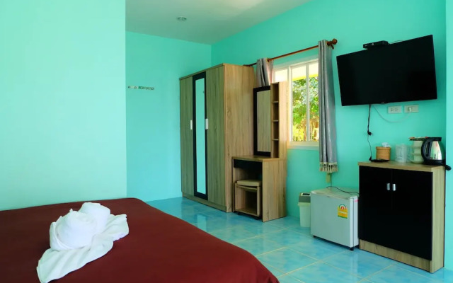 Colour Beach Resort
