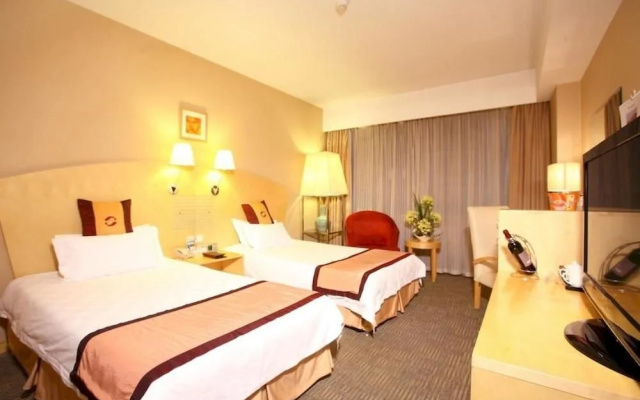 Golden Harbor Hotel