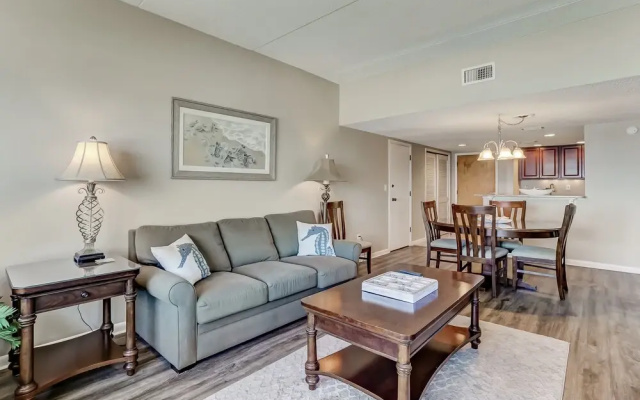 327 Sandcastle 1 Bedroom Condo by RedAwning