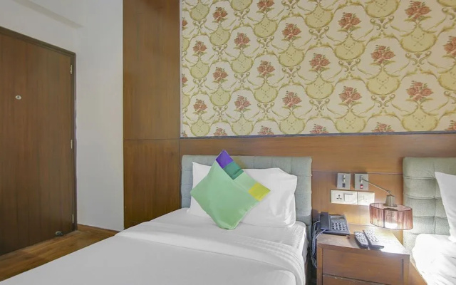 Treebo Trend Hotel Heaven