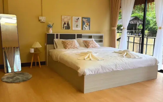 Baan Suan Pha Mi