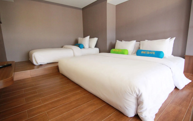 Grand Tebu Hotel