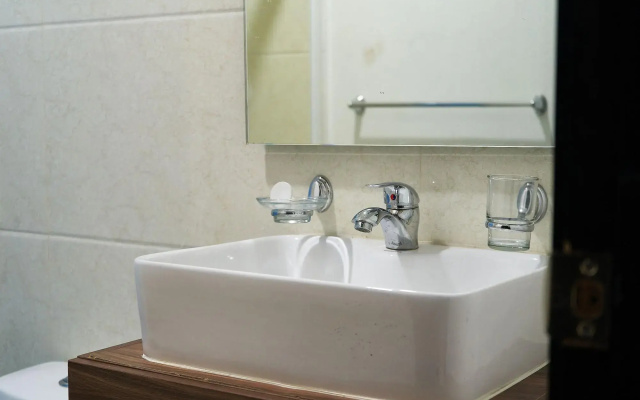 Nora Hotel & Co living