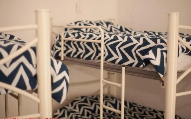 Santa Lucha Hostel