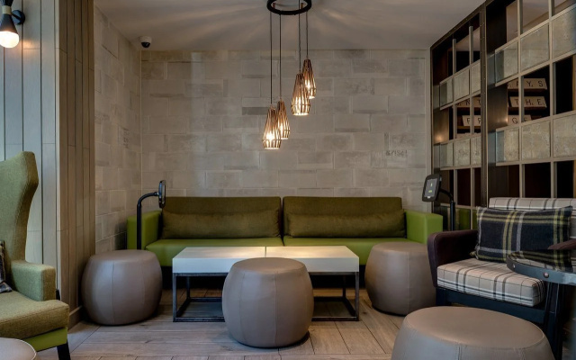 Hub By Premier Inn Edinburgh - Royal Mile