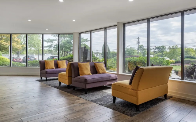 Amwell Suites Somerset Bridgewater