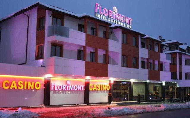 Grand Hotel Bansko Банско вид на фасад