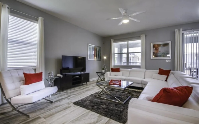8-Bedroom Villa in Davenport 1567OL