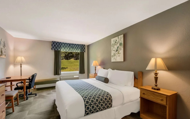 Best Western Berkeley Springs Inn