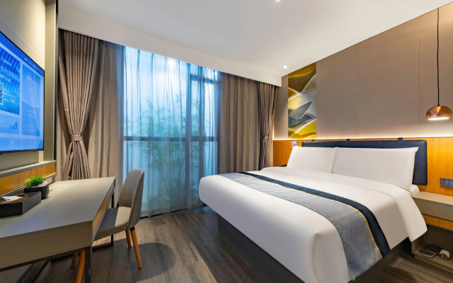 Homeinn Selected Hotel (Shenzhen Convention & Exhibition Center Gangxia Subway Station)