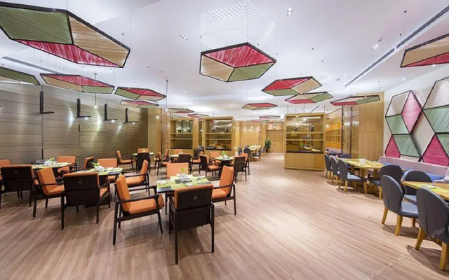 The QUBE Hotel Jingzhou
