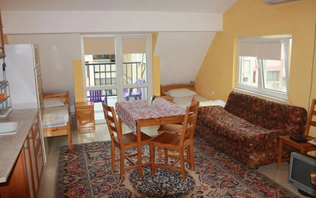 Guest Rooms  Homestay Edelweiss