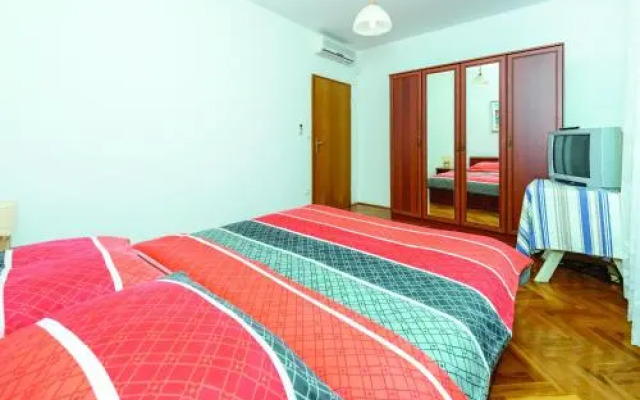 Holiday home Pinji VI