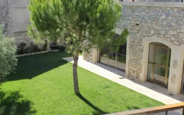 Le Village