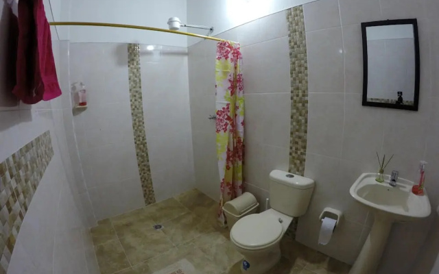 Fami Hotel Vive Jardin - Hostel