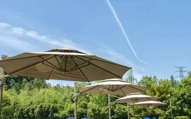 Nine Cloud Homestead Resort Hotel