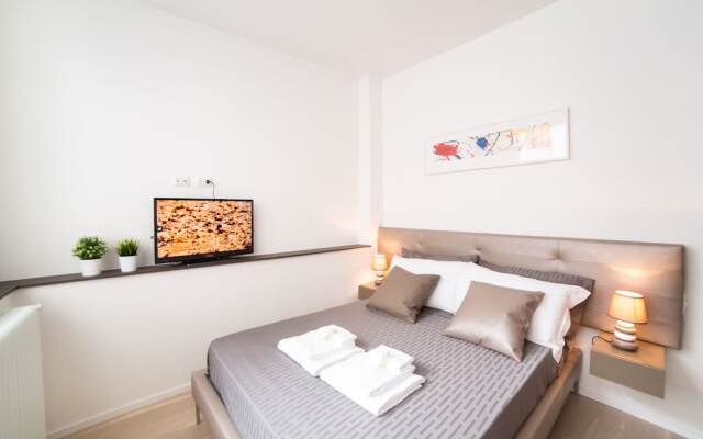 Отель Rent In Rome - Valentino Luxury Италия, Рим - отзывы, цены и фото номеров - забронировать отель Rent In Rome - Valentino Luxury онлайн комната для гостей