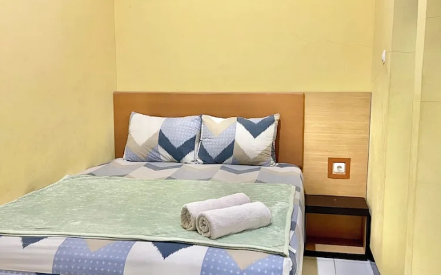 Telu Telu Solo