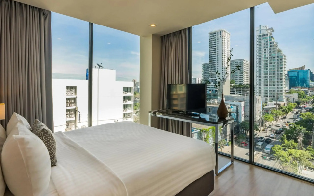 The Residence on Thonglor by UHG