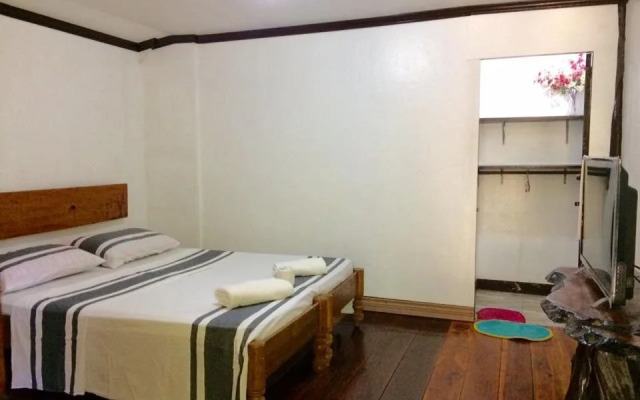 Jadestar Lodge