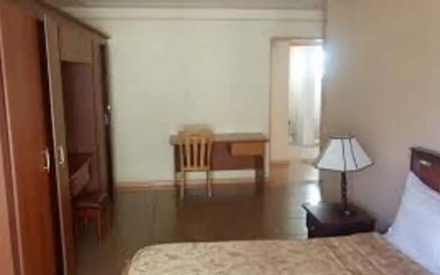 Lighthomez Pinnacle Suites