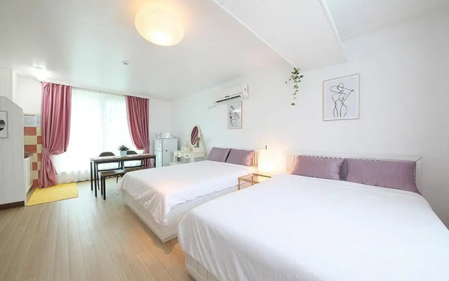 Gangneung GoldPine Pension