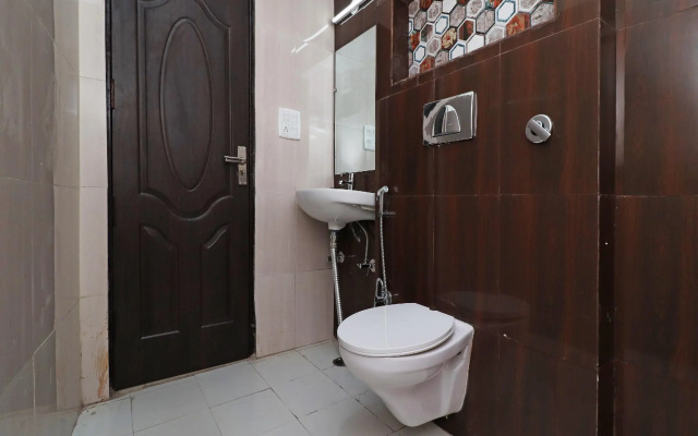 OYO 28849 Hotel Sunshine