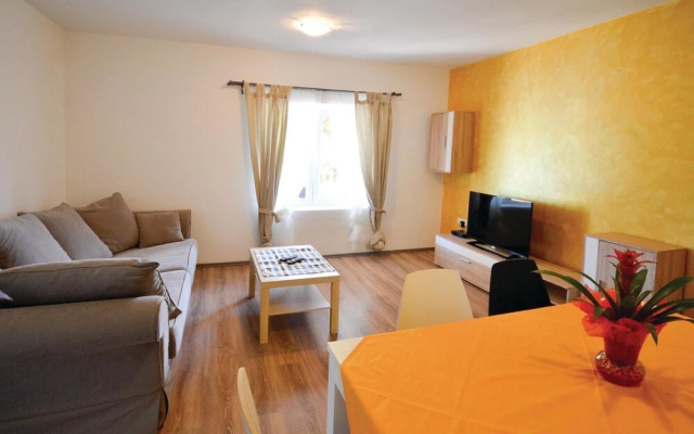 Stunning Home in Rovinj With Wifi and 3 Bedrooms