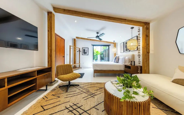 Wanderust Suites
