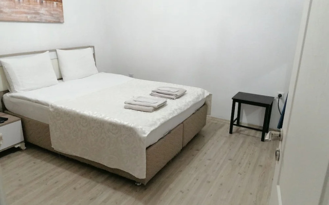 Galata Waterfall Apartment