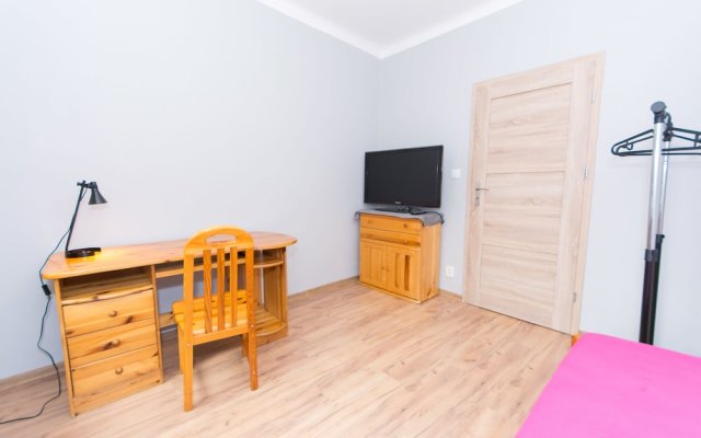3-Bedroom Flat In City Center p4you pl in Krakow, Poland from 90$, photos, reviews - zenhotels.com