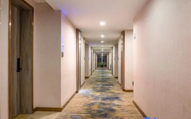 Rezen Select Nanning High-tech Zone Hotel