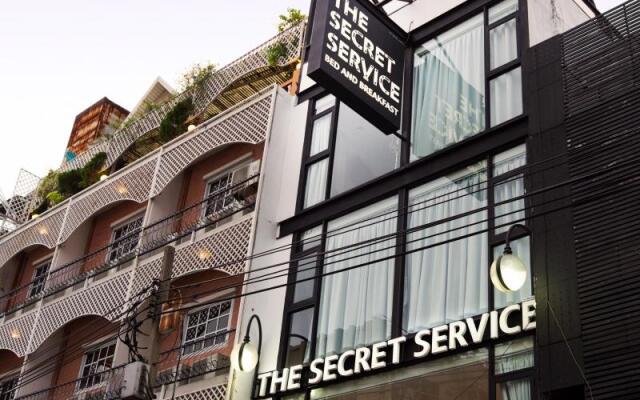 The Secret Service Hotel вид на фасад